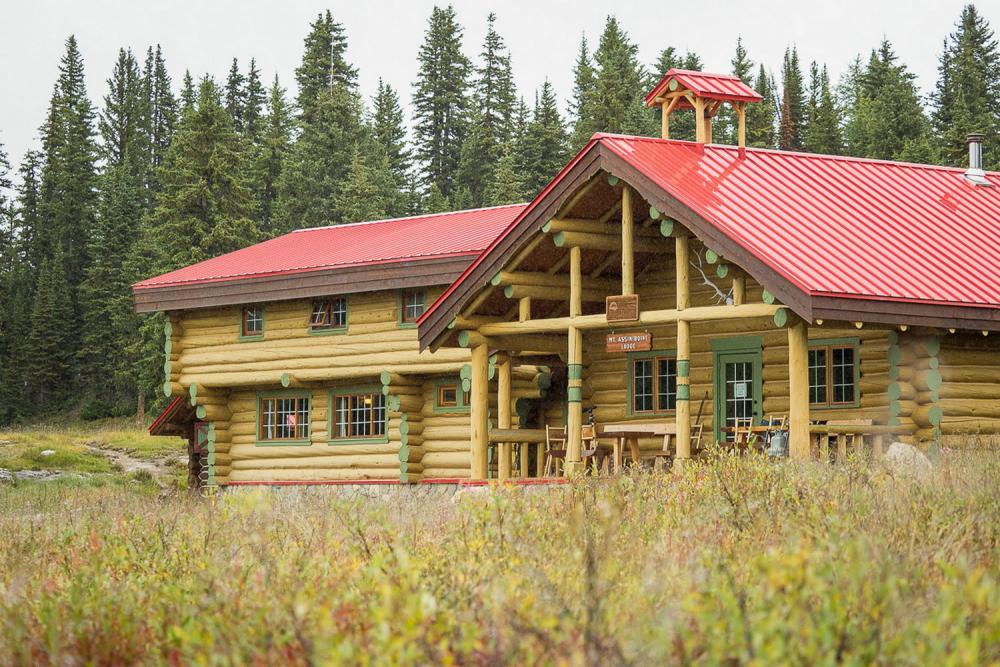 Mount Assiniboine Lodge in the summer